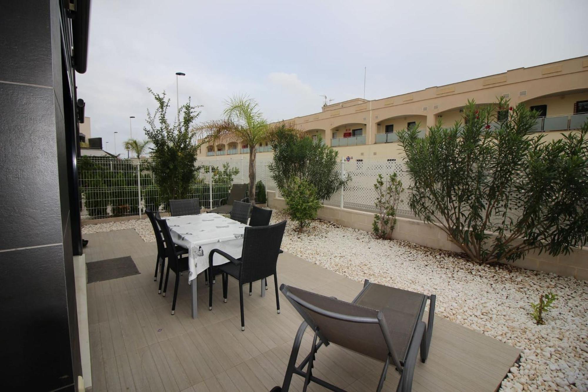 Villa Tindra Torrevieja Esterno foto